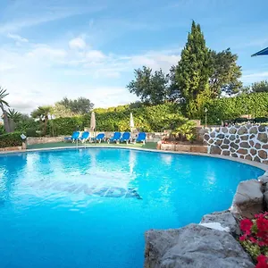 3* Apart-hotel Ona Aucanada